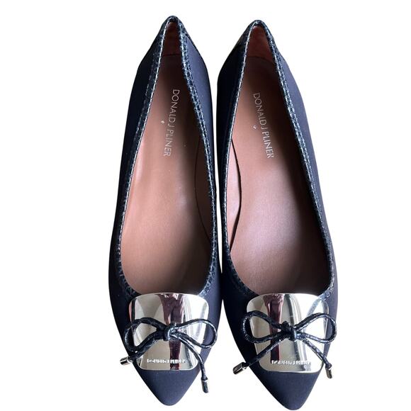 Donald J Pliner Ballet Wedge Size 7.5N Narrow Black Silver Bow Suede Pointed Toe - Picture 4 of 8